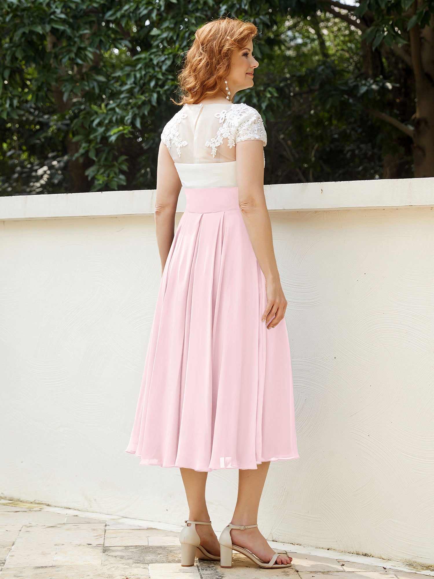 Col en V Mousseline Robe avec Bustier Appliqué Ivoire Rose Pâle